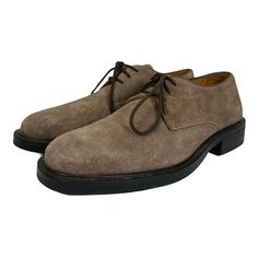 Very nice pair of suede Cole Haan oxfords. Lightly worn in good condition. Oxford Dress Shoes, Oxford Dress, Chukka Boots, Cole Haan, Suede Leather, Dress Shoes Men, Men's Shoes, Ankle Boot, Dress Shoes