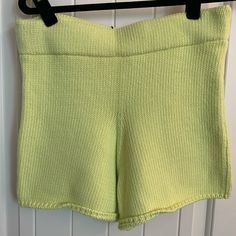 Brand New With Tags! Fitted Yellow Shorts For Loungewear, Zara Green Shorts, Zara Green Shorts For Spring, Zara Green Short Bottoms, Green Zara Shorts For Spring, Fitted Green Zara Shorts, Zara Summer Shorts With Short Legs, Zara Summer Green Bottoms, Green Summer Bottoms By Zara