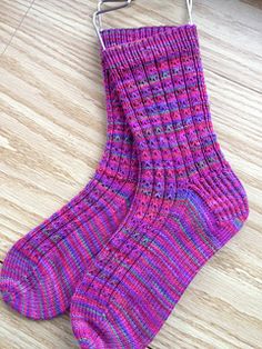 Pattern Description from One-Skein Wonders: 101 Yarn-Shop Favorites: “This pattern is written specifically for hand-painted or hand-dyed yarns. It’s designed to pull out the beautiful highlights of the yarn, and you can get a pair of small or medium women’s socks out of a 100-gram skein. So go ahead and buy that lovely hand-painted yarn you saw last week - it only takes one skein!” Free Sport Wt Yarn #3 Sock Pattern, Knit Socks On 9 Inch Circular Needles, Sport Wt Yarn #3 Sock Pattern, 9 Inch Circular Needles Knit Socks, Knit Socks Circular Needles, Beautiful Highlights, Sock Loom, Socks Knitting Pattern, Socks Knitting