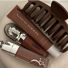 Brown Makeup Products Aesthetic, Brown Aesthetic Makeup, Brown Makeup Products, Mocha Makeup, Caramel Aesthetic, Mocha Aesthetic, Espresso Makeup, Makeup Products Aesthetic, Brown Lip Gloss