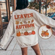 Fall Tees For Women, Fall Shirt Ideas For Women, Cute Fall Shirts Vinyl, Autumn Tshirt Designs, Sweatshirts Cricut, Fall Shirts Vinyl, Fall Shirt Ideas, Halloween Tshirt Designs, Fall Long Sleeve Shirts