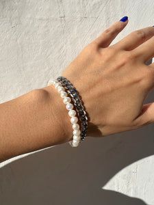 MEDIUM CHAIN X FRESHWATER PEARL BRACELET SET SILVER – Rimor Jewelry Pearls Bracelets, Bracelet Set Silver, Freshwater Pearl Bracelet, Steel Chain, Stainless Steel Chain, Pearl Bracelet, Bracelet Set, Mens Bracelet, Fresh Water