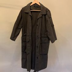 Like New Never Worn Utility Single-breasted Fall Blazer, Vintage Oversized Outerwear With Pockets, Fall Utility Style Khaki Blazer, Spring Workwear Parka With Multiple Pockets, Oversized Military Outerwear With Pockets, Spring Utility Blazer With Multiple Pockets, Oversized Utility Outerwear For Fall, Spring Long Coat Parka With Pockets, Military Style Single Breasted Outerwear For Spring