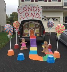 Candy Land Trunk Or Treat, Candyland Trunk Or Treat, Car Engagement Photos, Candy Theme Birthday, Church Halloween, Vanellope Y Ralph, Candy Theme Birthday Party, Candy Land Party