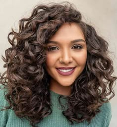 Best Hairstyles For Thick Hair, Rezo Cut Curly Hair, Really Curly Hair, Hairstyles For Thick Hair, Small Curls, Different Curls, Large Curls