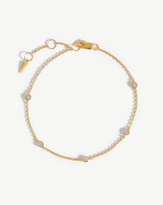 Fine Floating Diamond Bracelet | 14k Solid Gold | Missoma Classic Jewelry Pieces, Finger Bracelets, Italian Chain, Solid Gold Bracelet, Bracelet Diamond, Gold Bracelets, Solid Gold Jewelry, Classic Jewelry, Recycled Gold