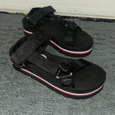 Tommy Hilfigher Sandles Size 7 Brand New Never Been Worn Tommy Hilfiger Shoes Women, Tommy Hilfiger Slides, Tommy Hilfiger Sandals, Tommy Hilfiger Shoes, Espadrilles Platform, Pink Sandals, Black Leather Sandals, Womens Slides, Leather Block Heels