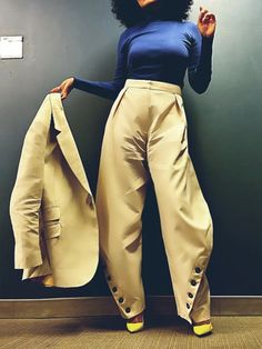 Pocket Stitching Regular Fit Urban Plain Pants Edgy Work Outfits, Pocket Stitching, Colorful Blouses, Plain Pants, Fashion Design Dress, Woman Suit Fashion, Urban Wear, Style And Grace, Fashion House