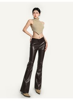 Low Waist Leather Pants, Flared Leather Pants Outfit, Leather Pants Y2k, Spring Outfits For School, Coffee Color, Seasons Of The Year, Leather Trousers, 24 Years Old, Winter 2022