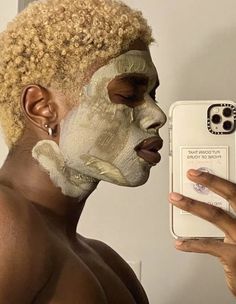 Blonde Hair On Dark Skin, Dark Skin Blonde Hair, Men Blonde Hair, Dyed Hair Men, Men Hair Color, Black Men Hairstyles, Short Blonde