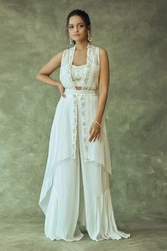 Shop for Pritika Vora White Chanderi Silk Asymmetric Duster Coat And Palazzo Set for Women Online at Aza Fashions Palazzo Set, Party Wear Indian Dresses, Silk Embroidery, Designer Gowns, Embroidered Silk, White Blouse, Set For Women, Indian Outfits, Aza Fashion