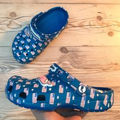 Brand New Crocs Vineyard Vines Classic Clog Toddler Size C8 Toddler Size C10 Kids Size J3 / Women’s Size 5 Kids Size J6 / Women’s Size 8 Cute Blue Non-slip Clogs, Blue Non-slip Fun Clogs, Fun Blue Non-slip Clogs, Blue Fun Slip-on Clogs, Fun Blue Slip-on Clogs, Blue Slip-on Fun Clogs, Blue Non-slip Clogs For Summer, Blue Closed Toe Clogs For Outdoor, Casual Blue Closed Toe Clogs