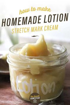 This two-ingredient lotion can be use for the face and body. Made with shea butter and oil, this lotion is moisturizing and easy to make at home! #homemade #lotion #sheabutter #diy #lotionrecipe #howtomakelotion #essentialoils #sheabutterlotion #diylotion #homemadelotion #stretchmarkcream Easy Diy Lotion, Diy Body Lotion, Homemade Lotion Recipe, Săpunuri Handmade, Lotion Recipe, Diy Body Butter, Body Butters Recipe