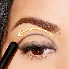 Smitha Deepak Makeup, Cut Crease For Hooded Eyes, How To Do Cut Crease Eyeshadow, Crease Cut Eyeshadow, Smitha Deepak, Cut Crease Hooded Eyes, Quick Makeup Routine, Eyeshadow Crease