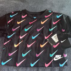 Nwt Size S 5 Girls Nike Shirt. Oversized Style Playful Black T-shirt For Spring, Cute Black Tops With Letter Print, Nike Black T-shirt For Spring, Playful Black Top With Letter Print, Cute Black Tops With Graphic Print, Playful Black Tops With Letter Print, Fun Black Short Sleeve Tops, Cute Black Top For Streetwear, Cute Black Tops For Streetwear