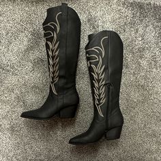 Never Worn. Black With Beige Embroidery. Side Zipper. From The Post By Sarah Knuth And Hollie Woodward. Casual Black Embroidered Boots, Black Embroidered Leather Boots, Black Embroidered Boots With Round Toe, Sarah Knuth, Hollie Woodward, Beige Embroidery, Black Western Boots, Qupid Shoes, Black Tan