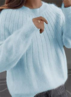 Cashmere Jumper, Estilo Chic, Sweater Making, Knitted Jumper, Winter Sweaters, Outfit Casual, Casual Look, Blue Sweaters, Cashmere Sweaters