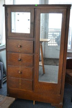 If you have a mirrored dresser that has lost its lusterclick over to see how easy it is to give it a makeover in only a few short steps. Repurposed Chifferobe Ideas, Antique Chifferobe Makeover, Chiffarobe Repurposed, Repurpose Wardrobe, Chiffarobe Makeover, Restored Wardrobe, Chifferobe Makeover Ideas, Chifforobe Makeover, Wardrobe Restoration