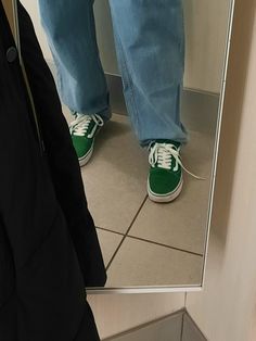 #jeans #vans #greenshoes #baggy #mirrorpicture #blue #grunge #90s Green Vans Aesthetic, Vans Aesthetic, Blue Grunge, Green Vans, Mirror Picture, Grunge 90s, Under The Influence, Dark Blue Jeans, Green Shoes