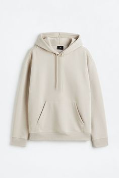 Relaxed-fit sweatshirt hoodie in cotton-blend fabric with soft  brushed inside. Jersey-lined drawstring hood  kangaroo pocket  and long sleeves. Wide ribbing at cuffs and hem. Minimalistic Streetwear, Oversized Hooded Jacket, Cut Sweatshirts, Sweatshirt Fabric, Sweat Hoodie, Pull Sweat, Pull & Bear, Hem Style, Workout Sweatshirt