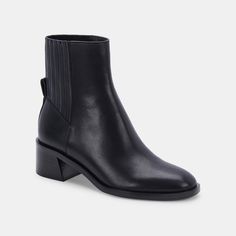 Black Ankle Boots Outfit, Boots Outfit Ankle, Only Shoes, Pull On Boots, Shoe Lover, Fit Check, Winter Fashion Outfits, Boots Outfit, Leather Booties