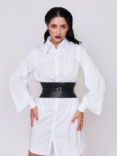 Black leather corset belt fitted on woman wearing white shirt dress. Underbust Corset Belt, Black Corset Belt, Corset Belts, Leather Corset Belt, Hourglass Silhouette, Corset Belt, Designer Belts, Underbust Corset, Leather Corset