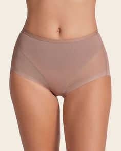 Elegant Supportive Solid Bottoms, Elegant Supportive Solid Color Bottoms, Elegant Compressive Bottoms With Contoured Waistband, Elegant Compressive Bottoms With Soft Touch, Compressive Seamless Full-coverage Bottoms, Elegant Compressive Solid Color Bottoms, Elegant High Waist Supportive Shapewear, Elegant Smoothing Full Coverage Bottoms, Elegant No-show Micro-elastic Shapewear