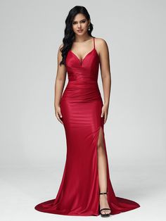 Fitted Mermaid Dress With Spaghetti Straps For Night Out, Fitted Mermaid Dress With Spaghetti Straps For Gala, Fitted Mermaid Dress With Spaghetti Straps, Stretch V-neck Mermaid Dress For Prom, Satin Mermaid Prom Dress, Prom Dress Elegant, Prom Dress Burgundy, Maternity Bridesmaid Dresses, Prom Dresses Elegant