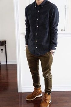 Boots Outfit Men, Mens Casual Outfits Summer, Stylish Men Casual, Mens Casual Dress Outfits, Brown Shoes, Cool Outfits For Men, Mens Fashion Casual Outfits, Mens Casual Dress