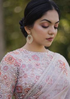 Ahaana Krishna redefines pastel bridal dreams in a pastel pink saree! Engagement Saree Look, Pastel Pink Outfit, Baby Pink Saree, Engagement Dress For Bride, Matching Embroidery, Simple Saree Designs