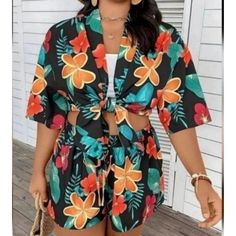 Plus Size Vacay Outfits Two Piece Set, Women's Plus Tropical Print Short Sleeve Robe & Shorts Outfits 2 Piece Set Casual Floral Print Sets For Day Out, Casual Two-piece Set For Vacation, Black Short Sleeve Sets For Vacation, Black Casual Sets For Day Out, Casual Black Sets For Day Out, Tropical Short Sleeve Sets For Summer, Casual Floral Print Beach Sets, Tropical Summer Sets With Short Sleeves, Tropical Short Sleeve Summer Sets