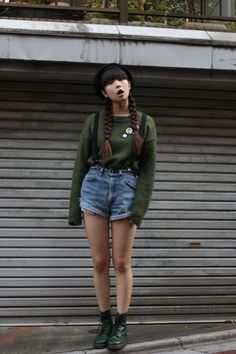 90s Fashion Grunge Outfits, Martens Style, 90s Fashion Grunge, 90s Fashion Outfits, Tumblr Fashion