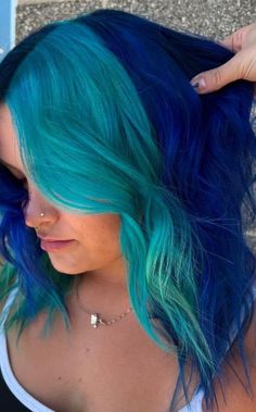 Blue Color Block Hair, Blue And Teal Hair, Color Block Hair, Vivid Hair, Inspo Hair, Vivid Hair Color, Color Inspo