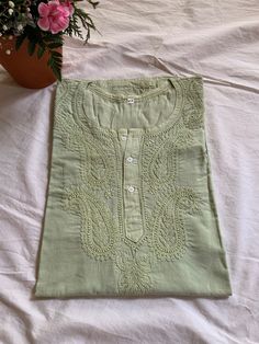 Tunic Kurta Woman’s Top Long Sleeve Hand Embroidered 100% Cotton Paisley Design Kurta Top, Short Kurta, Paisley Design, Womens Tunics, Cross Stitch Embroidery, Embroidery Stitches, Womens Clothing Tops, Hand Embroidered, Hand Embroidery