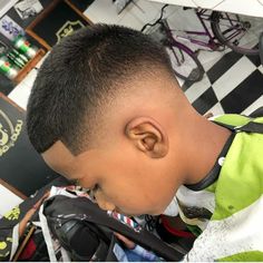 Boys Taper Fade Haircut Kids, Boy Hair Cuts Short Fade, Boys Buzzed Haircut, Boys Fade Haircut Kids, Haircut For Boys, Toddler Haircut, Low Haircuts, Blowout Haircut