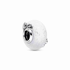 Gift a sweet message of love to the mother figure in your life with the Glittery White Murano Glass Mom & Love Charm. This hand-finished charm is crafted from sterling silver and glittering white Murano glass with a shimmery light-reflecting effect. Raised sterling silver scripts on either side of the charm's core read "m♥m" and "love" with a handwritten look, bringing a personal touch to this elegant and meaningful Pandora charm Pandora Murano, Charms Pandora, Mom Love, Mors Dag, Pandora Charm, Jewellery Uk, Love Charms, Pandora Bracelet, Lab Created Diamonds