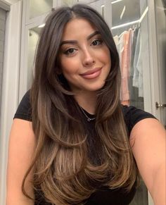 Long Hair Framed Around The Face, Layered And Face Framed Hair, Face Frame And Long Layers Haircut, Face Frame Haircut Long Hair, Balayage Hair Layers Face Framing, Long Layers Hair With Face Framing, Face Frame Layers Haircut, Long Hair Layers Straight Brown, Layers In Brunette Hair