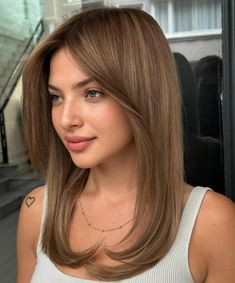 30 Super Chic Hairstyles for Fine Straight Hair in 2024 Long Fine Straight Hair, Hair Lengths Medium, Hairstyles For Fine Straight Hair, Pin Straight Hair, Chic Hairstyles, Bridal Hair And Makeup, Hair Stuff, Best Hairstyles