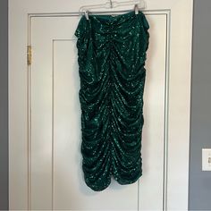 Midi/Maxi Length (Depending On How High Waisted You Wear It And Your Height) Ruching In The Front And The Back Bnwt Fully Sequined And Lined Wear It, Sequin Skirt, Sequin, Womens Skirt, High Waisted, Skirt, Green, How To Wear, Women Shopping