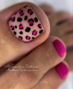 Pedicure Nail Designs, Acrylic Toe Nails, Bright Summer Nails, Summer Toe Nails, Summer Nail Ideas, Cute Toe Nails