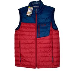 Mountain Hardwear Men's Dynotherm Down Vest 650 Down 80% Duck Down Zip Pockets Lightweight Navy Blue/Red Size Small Discontinued Item Chest 47" Length 27" New With Tags Equipped With Technology To Keep You Warm When The Cold Weather Hits, The Dynotherm Is The Perfect Vest To Use As A Layering Tool. Body Fabric: Hi-Five 30d Ripstop, 100% Nylon Insulation: Q.Shield Down 650-Fill Q Shield@ Down 650-Fill Insulation Repels Water 30d Nylon Face Fabric Two Hand Warmer Pockets Are Pack-Compatible Double Mens Outdoor Wear, Mountain Hardwear Jacket, Zipper Vest, Vests Mens, Mountain Hardwear, Black Puffer, Fleece Vest, Down Vest, Black Fleece