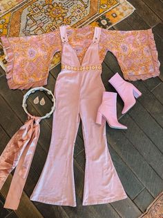 Look Disco, 70s Inspired Outfits, Outfits 70s, Mode Hippie, 70s Inspired Fashion, 70s Outfits, Estilo Hippie, Wardrobe Tips, Outfits Chic