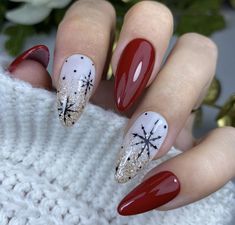 Red And Green Nails Christmas, Green Nails Christmas, Red And Green Nails, New Nail Designs, Christmas Gel Nails, Work Nails, Nails Christmas, Xmas Nails, Christmas Nail Designs