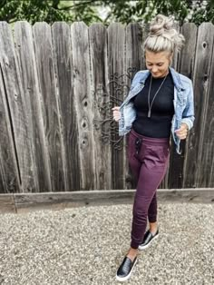 Ziya Activewear Outfits Joggers, Zyia Joggers Outfit Dressy, Teacher Joggers Outfit, Zyia Work Outfits, Charcoal Joggers Outfit, Purple Joggers Outfit Women, Plum Joggers Outfit, Busy Mom Outfits Summer, Eggplant Pants Outfit