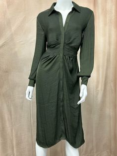 WOMENS NEW W/DEFECT STEVE MADDEN BB DAKATO GREEN DRESS SIZE MEDIUM #SteveMadden #PartyCocktail #M #LongSleeve #Midi #MIDIBUTTONFRONT #Regular Chic Dark Green Mini Dress For Spring, Casual Fitted Dark Green Dress, Chic Fitted Dark Green Midi Dress, Dark Green Fitted Casual Dress, Fitted Dark Green Casual Dress, Khaki Fall Dress, Khaki Dress For Fall, Solid Color Khaki Fall Dress, Dark Green Long Sleeve Midi Dress For Spring