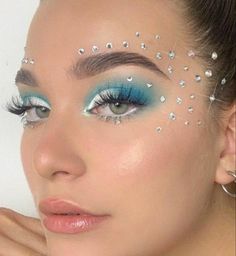 Acrobat Makeup, Mermaid Theme Outfit, Senior Traditions, Bonnaroo 2023, Mermaid Inspired Makeup, Disco Mermaid, Ocean Makeup, Edc Makeup