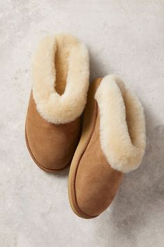 Slippers With Arch Support, Frozen Dog Treats, Soft Sole Slippers, Frozen Dog, Shearling Slippers, Bedroom Slippers, Sheepskin Slippers, Soft Slippers, Slippers Women