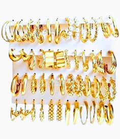 PRICES MAY VARY. Gold hoop earring set قلادات متدلية, Preppy Jewelry, Types Of Earrings, Earring Sets, Jewelry Accessories Ideas, Classy Jewelry, Hoop Earring Sets, Jewelry Essentials, Jewelry Lookbook