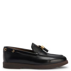 Leather loafers with threading, leather tassels with metal detail and rubber sole. Back Bag, Metal Detail, Back Women, Pumps Flat, Flat Boots, Leather Tassel, Threading, Leather Loafers, Giuseppe Zanotti