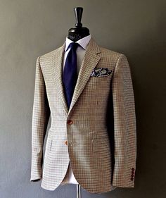 . Classy Suits Men, Formal Dresses For Men, Blazer Outfits Men, Classy Suits, Gq Style, Designer Suits For Men, Slim Fit Blazers, Mens Fashion Classy, Men’s Suits